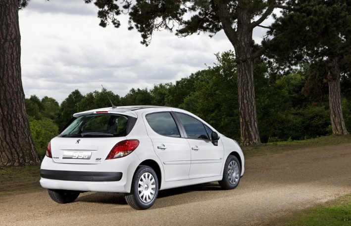 2012 Peugeot 207 1.4 75 HP Access Manuel