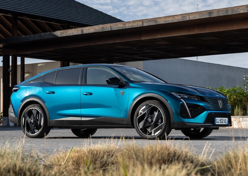 2023 Peugeot 408 1.2 PureTech 130 HP GT EAT Özellikleri - arabayakit.com