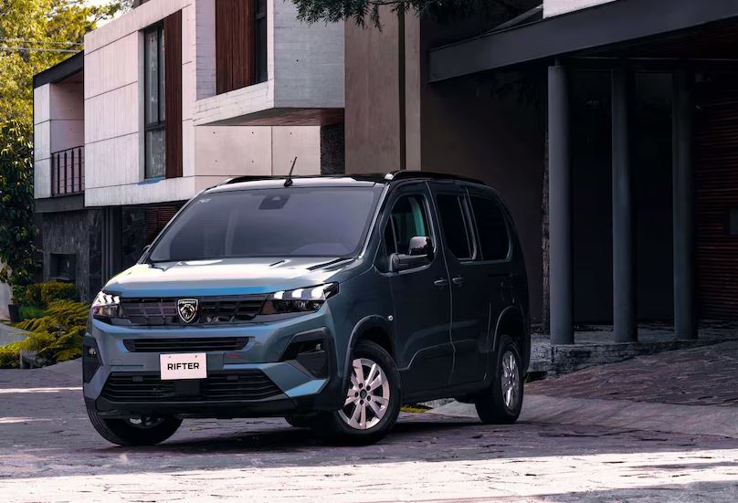 2025 Peugeot Rifter 1.5 BlueHDi 130 HP GT EAT8 Özellikleri - arabayakit.com