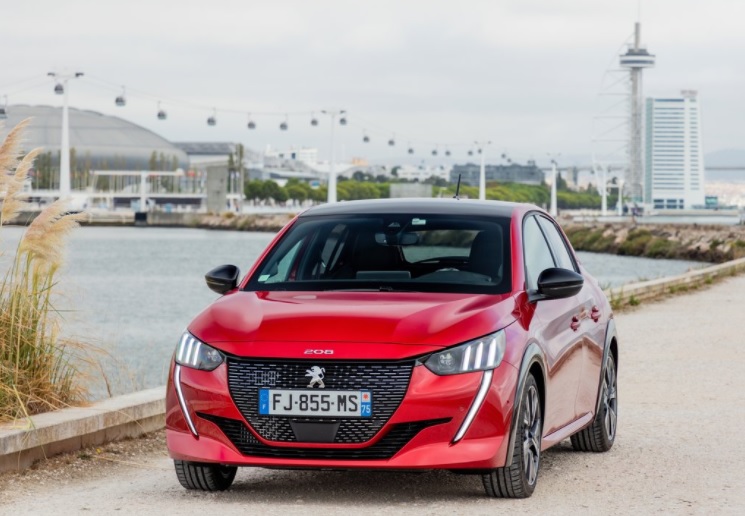 2021 Peugeot 208 1.2 PureTech 100 HP Prime AT Özellikleri - arabayakit.com