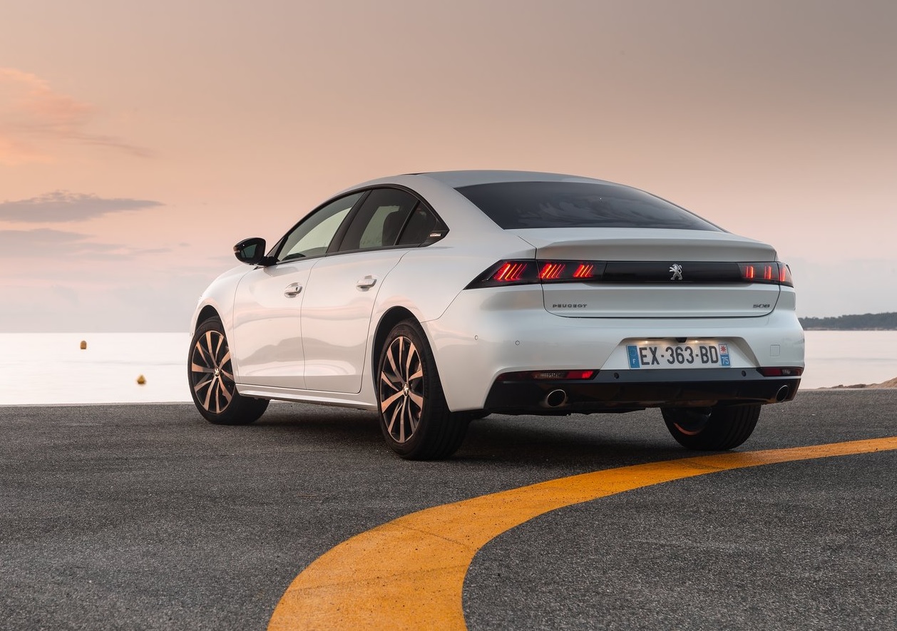 2023 Peugeot 508 1.6 PureTech 225 HP GT EAT Özellikleri - arabayakit.com