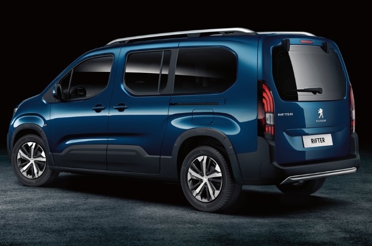 2023 Peugeot Rifter 1.5 BlueHDI 130 HP Allure Manuel