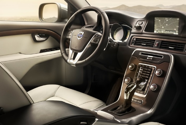 2015 Volvo XC70 2.0 D4 181 HP Advance Geartronic Özellikleri - arabayakit.com