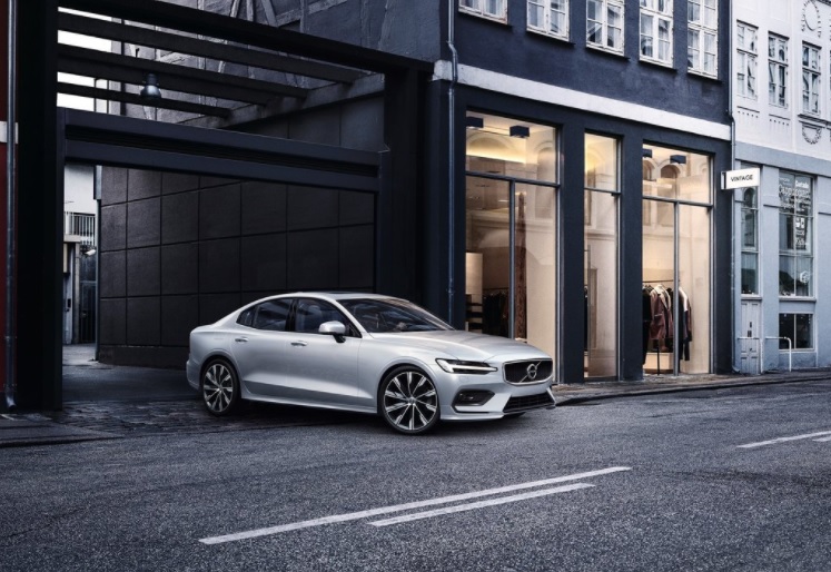2021 Volvo S60 2.0 B5 250 HP Inscription Plus Geartronic Özellikleri - arabayakit.com