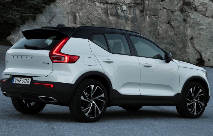 2020 Volvo XC40 2.0 T4 AWD 190 HP R-Design Geartronic