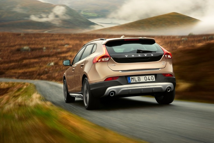 2017 Volvo V40 Cross Country 1.5 T3 152 HP Advance Geartronic Özellikleri - arabayakit.com