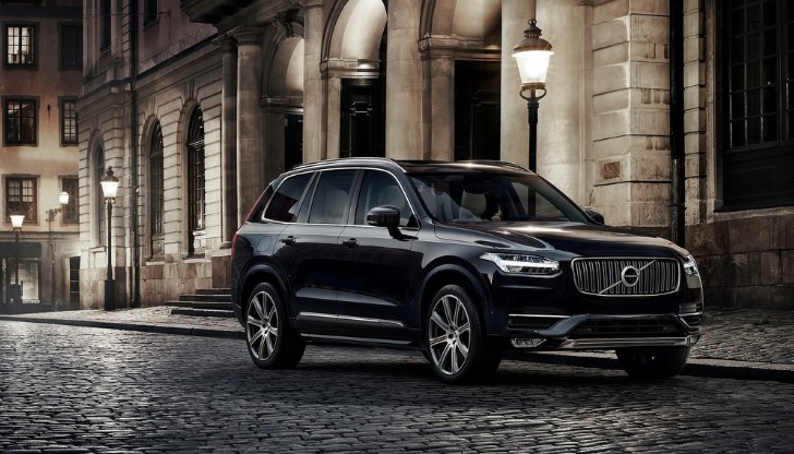 2020 Volvo XC90 2.0 T8 EAWD 390 HP R-Design Geartronic Özellikleri - arabayakit.com