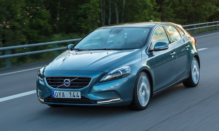 2018 Volvo V40 1.5 T3 152 HP Inscription GearTronic