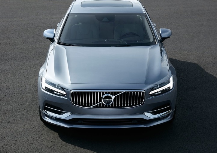 2020 Volvo S90 2.0 D5 AWD 235 HP Momentum Plus Geartronic