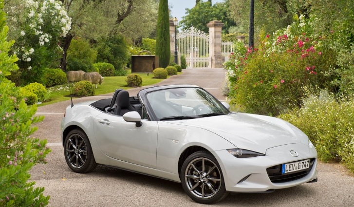 2017 Mazda MX-5 2.0 160 HP Power Sport Manuel