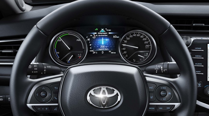 2019 Toyota Camry 2.5 218 HP Passion e-CVT