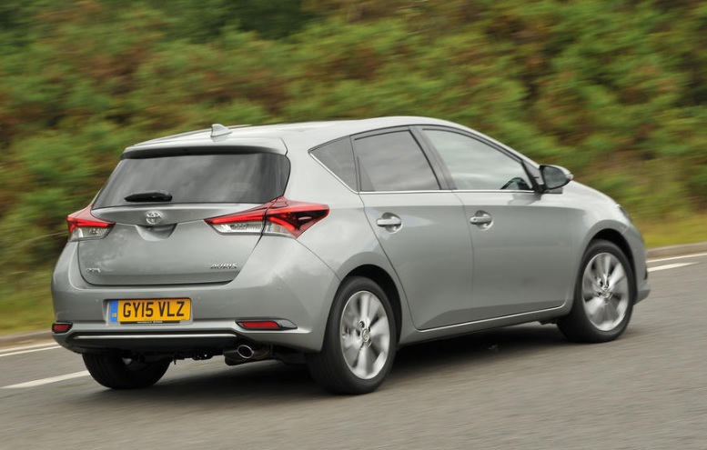 2018 Toyota Auris 1.6 132 HP Advance Skypack Multidrive S Özellikleri - arabayakit.com