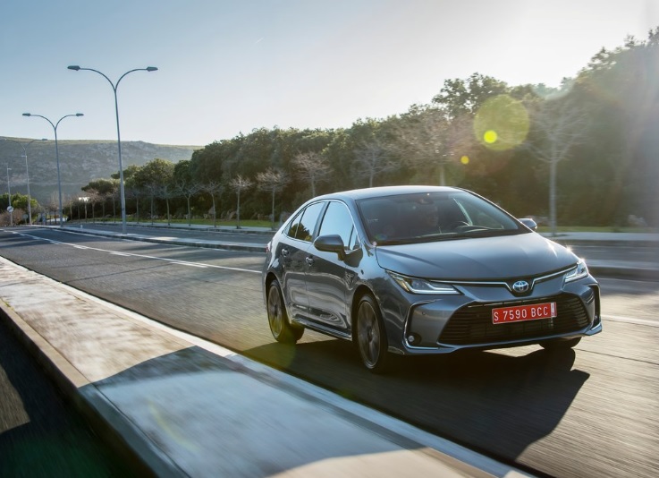 2022 Toyota Corolla 1.5 123 HP Flame Multidrive S