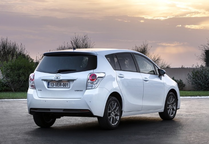 2017 Toyota Verso 1.6 132 HP Active Manuel Özellikleri - arabayakit.com