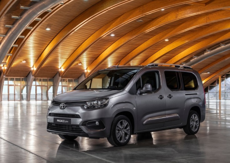 2023 Toyota Proace City 1.5 D 130 HP Flame X-Pack AT