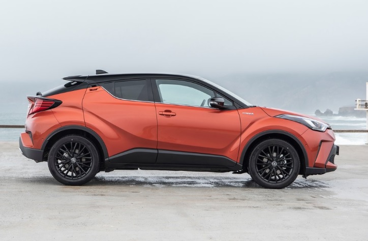 2021 Toyota C-HR 1.8 Hybrid 122 HP Passion X-Pack e-CVT