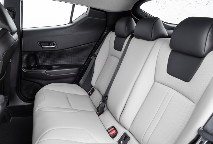 2021 Toyota C-HR 1.8 Hybrid 122 HP Passion X-Pack e-CVT