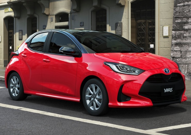 2021 Toyota Yaris 1.5 125 HP Flame X-Pack Multidrive S Özellikleri - arabayakit.com