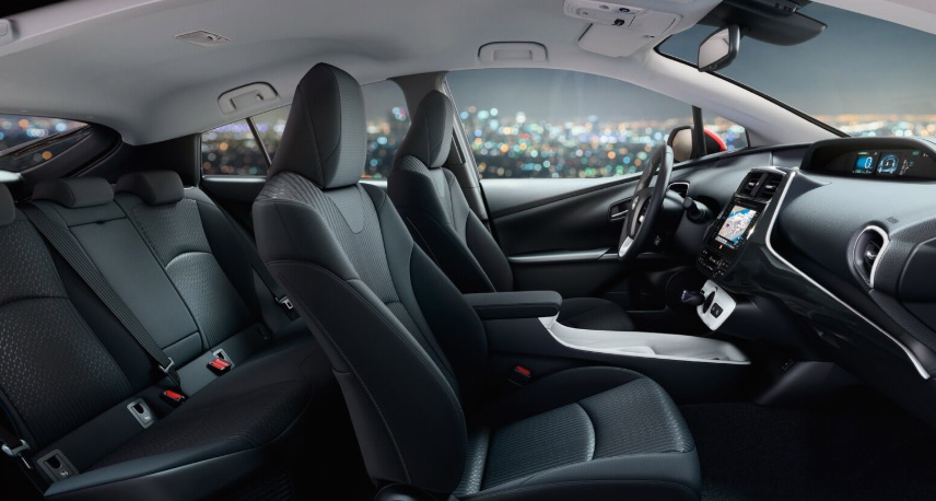 2018 Toyota Prius 1.8 122 HP Premium e-CVT