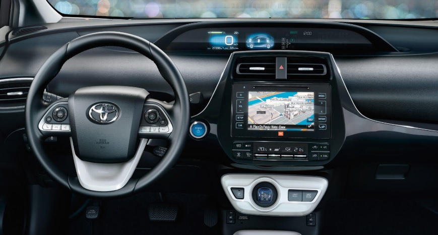 2018 Toyota Prius 1.8 122 HP Premium e-CVT