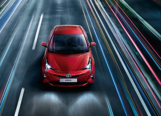 2018 Toyota Prius 1.8 122 HP Premium e-CVT