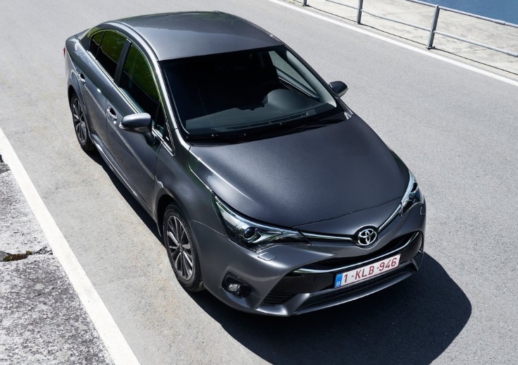 2017 Toyota Avensis 2.0 152 HP Premium Plus MultiDrive S Özellikleri - arabayakit.com