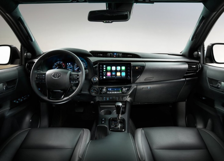 2020 Toyota Hilux 2.4 150 HP Adventure Manuel Özellikleri - arabayakit.com