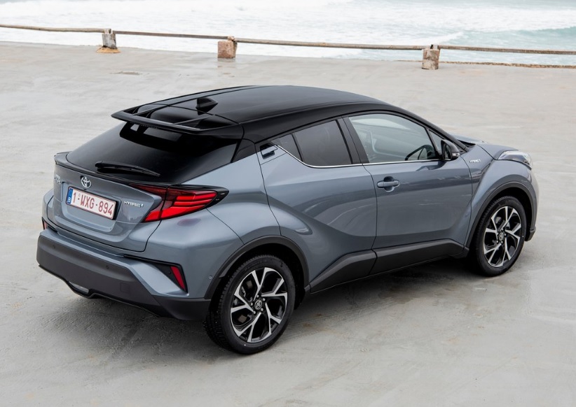 2022 Toyota C-HR 1.8 Hybrid 98 HP Passion X-Pack e-CVT Özellikleri - arabayakit.com