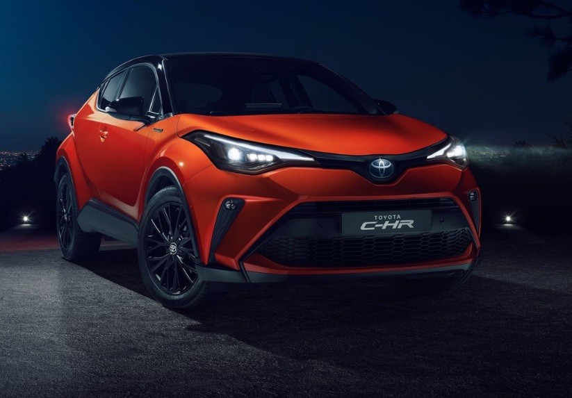 2022 Toyota C-HR 1.8 Hybrid 98 HP Passion X-Pack e-CVT Özellikleri - arabayakit.com