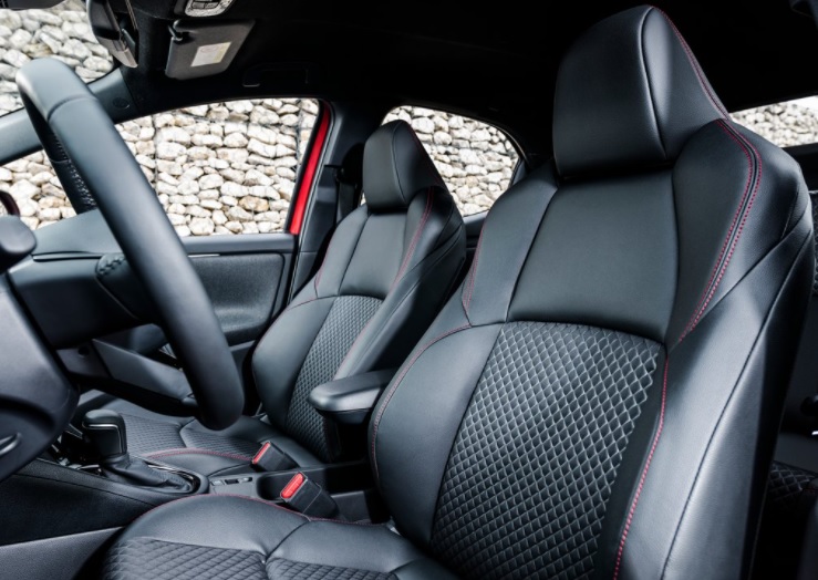 2020 Toyota Yeni Yaris 1.5 125 HP Flame Multidrive S