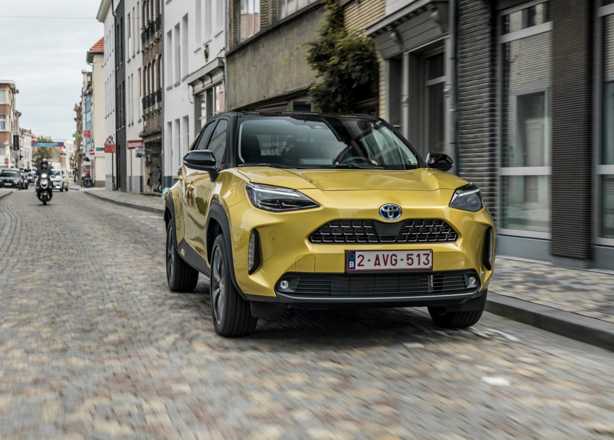 2023 Toyota Yaris Cross 1.5 Hybrid 92 HP Dream X-Pack e-CVT