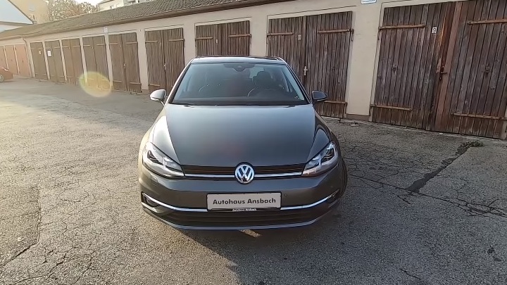 2018 Volkswagen Golf 1.0 TSI 110 HP Comfortline DSG Özellikleri - arabayakit.com