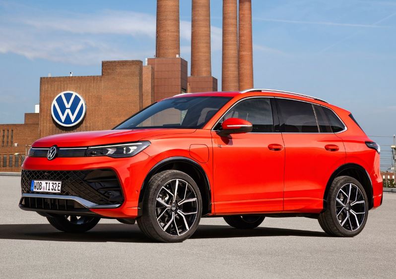 2025 Volkswagen Tiguan 2.0 TDI 4MOTION 193 HP R-Line DSG Özellikleri - arabayakit.com