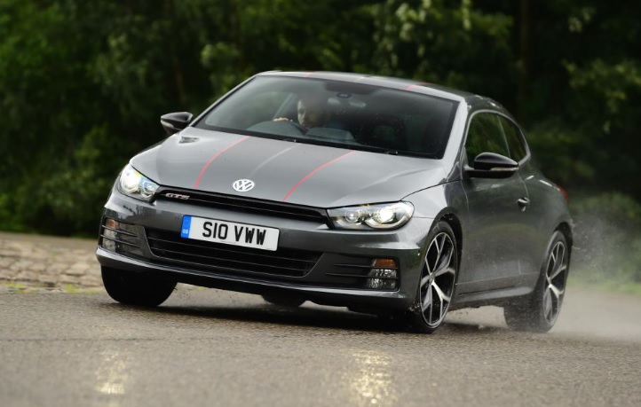 2014 Volkswagen Scirocco 1.4 TSI 160 HP Sportline Tiptronic DSG Özellikleri - arabayakit.com