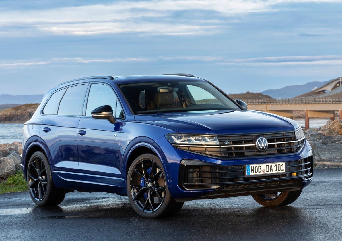2024 Volkswagen Touareg 3.0 TDI V6 286 HP Elegance Tiptronic Özellikleri - arabayakit.com