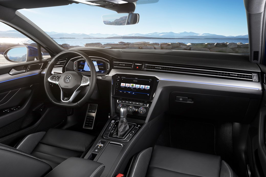 2019 Volkswagen Yeni Passat 1.5 TSI 150 HP Impression DSG Özellikleri - arabayakit.com