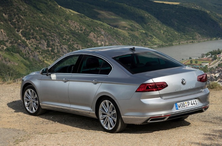 2020 Volkswagen Passat 2.0 TDI 240 PS 240 HP Elegance DSG Özellikleri - arabayakit.com
