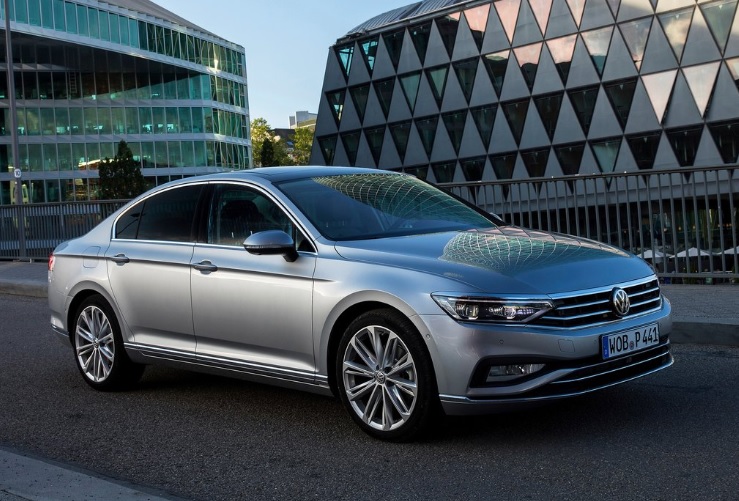 2020 Volkswagen Passat 2.0 TDI 150 HP Elegance DSG