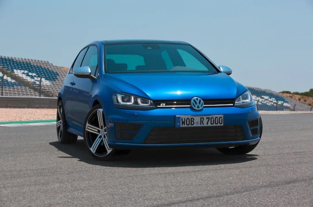 2017 Volkswagen Golf 1.4 TSI ACT 150 HP Highline DSG Özellikleri - arabayakit.com