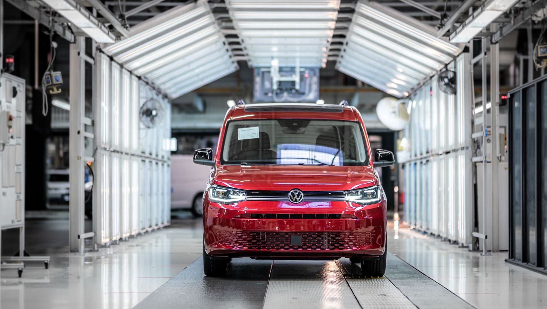 2023 Volkswagen Caddy 2.0 TDI 122 HP Impression DSG Özellikleri - arabayakit.com
