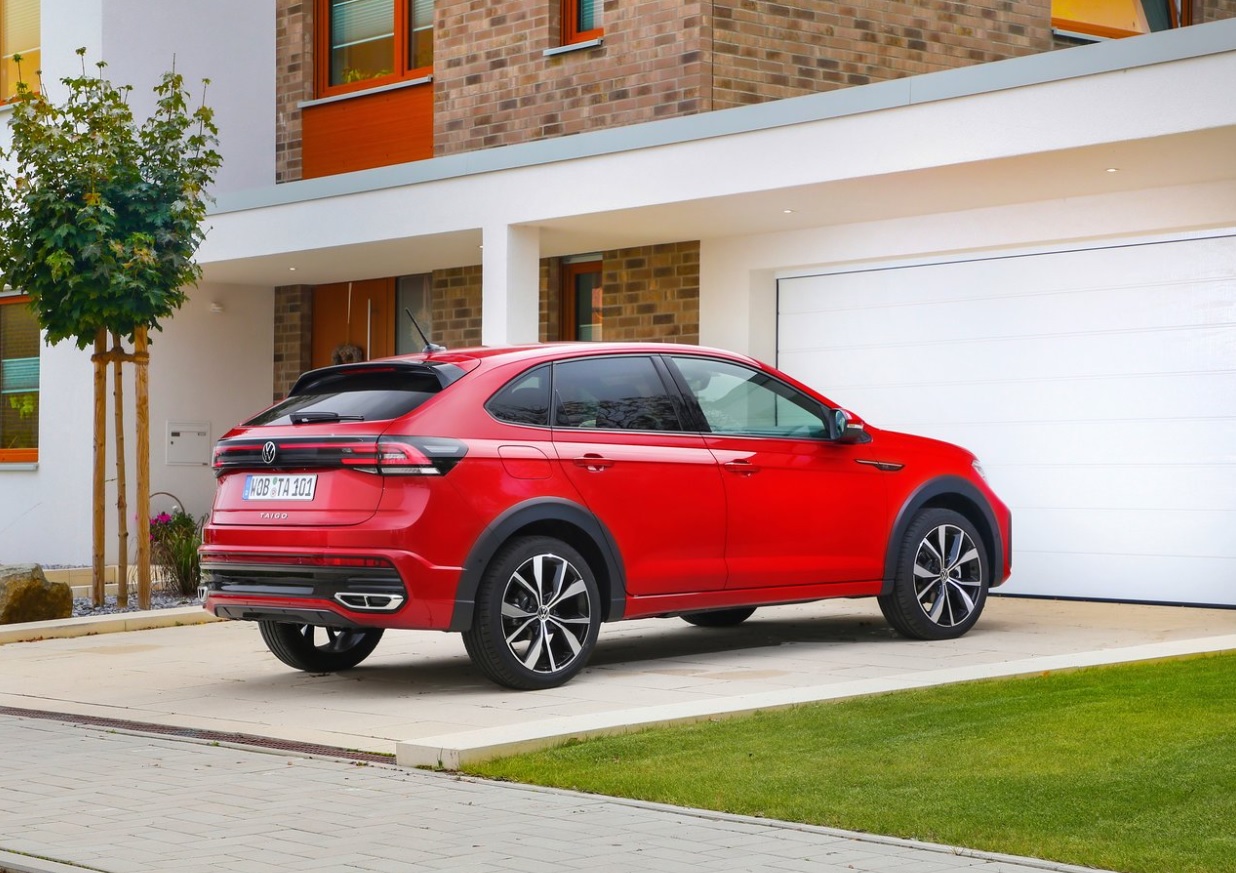 2025 Volkswagen Taigo 1.5 TSI 150 HP R-Line DSG Özellikleri - arabayakit.com