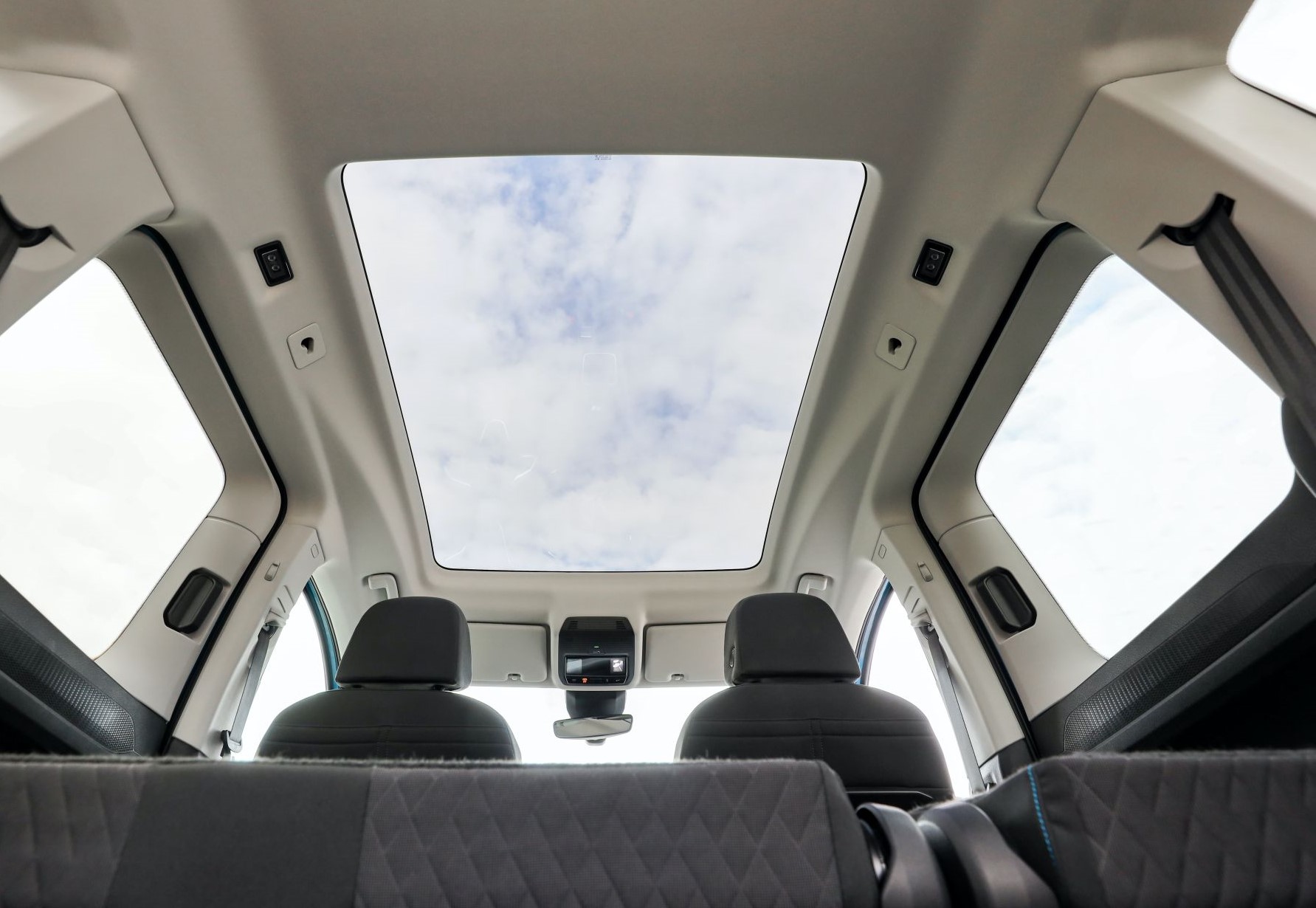 2023 Volkswagen Caddy 2.0 TDI 122 HP Impression DSG
