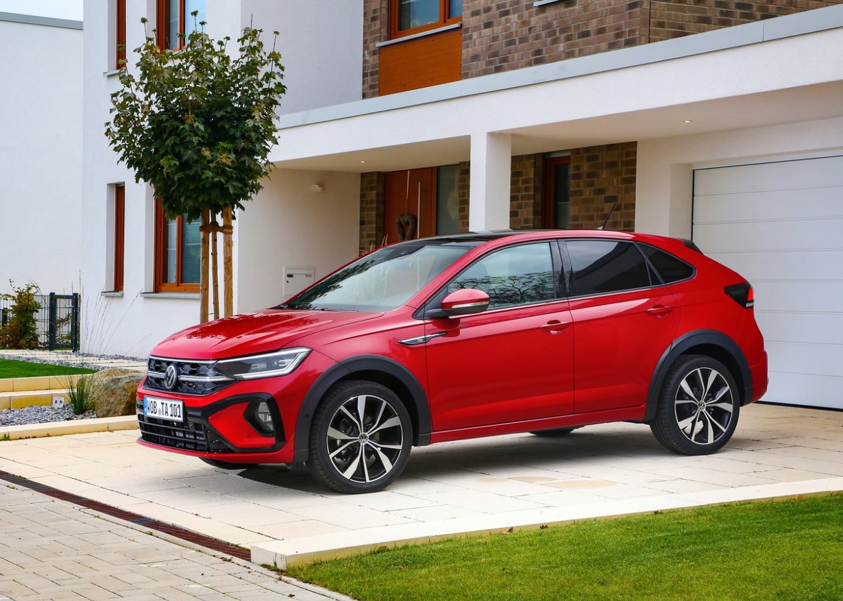 2022 Volkswagen Taigo 1.5 TSI 150 HP R-Line DSG Özellikleri - arabayakit.com
