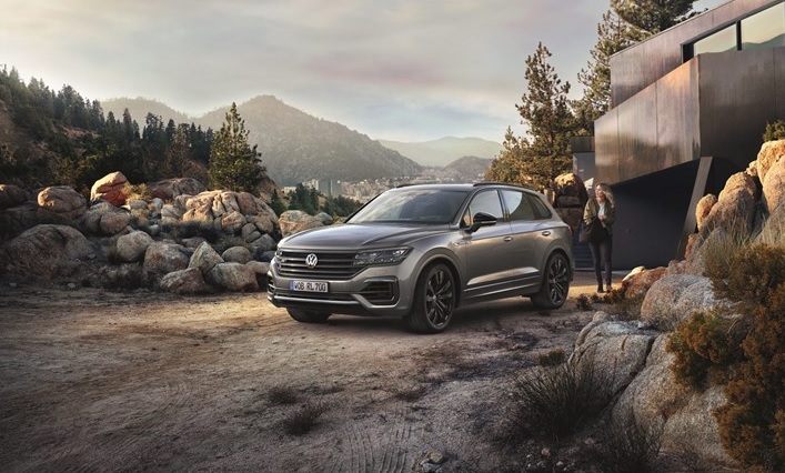 2022 Volkswagen Touareg 3.0 TDI V6 286 HP Premium Tiptronic