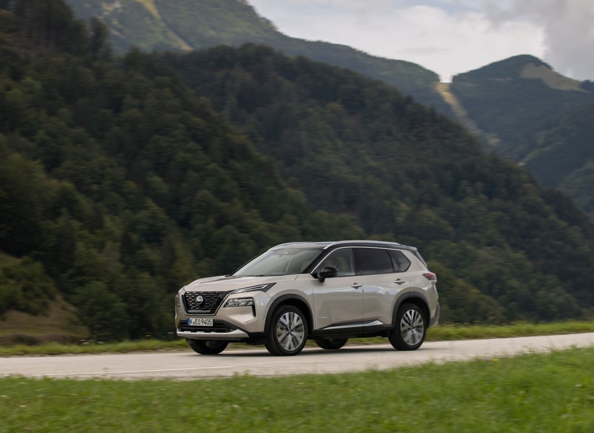 2022 Nissan X-Trail 1.5 e4ORCE 213 HP Skypack CVT