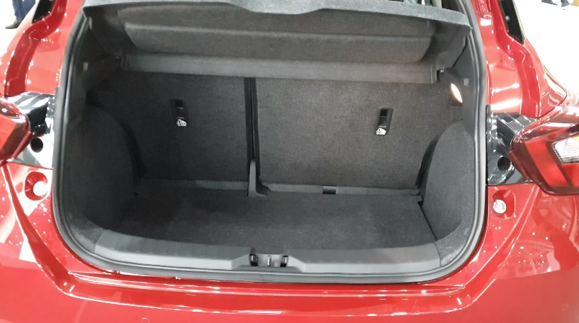 2021 Nissan Micra 1.0 IGT 100 HP Tekna CVT Özellikleri - arabayakit.com