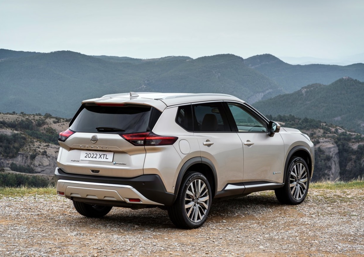 2022 Nissan X-Trail 1.5 e4ORCE 7K 213 HP Platinum Premium CVT Özellikleri - arabayakit.com