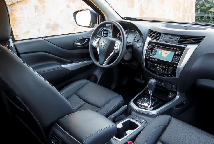 2020 Nissan Navara 2.3 dCi 160 HP Tekna Manuel Özellikleri - arabayakit.com