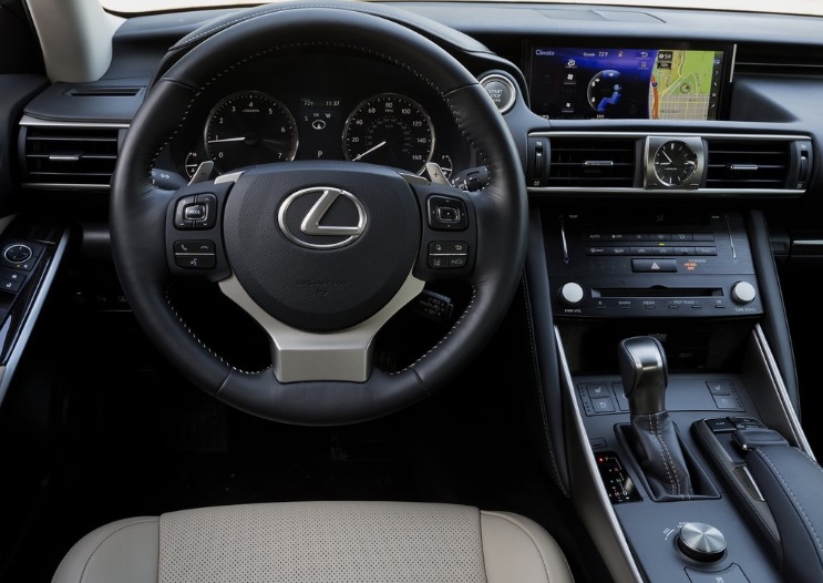 2020 Lexus IS 300h 2.5 223 Beygir Comfort e-CVT Teknik Verileri