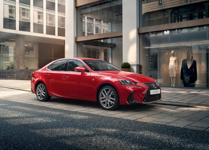2020 Lexus IS 300h 2.5 223 HP Comfort e-CVT
